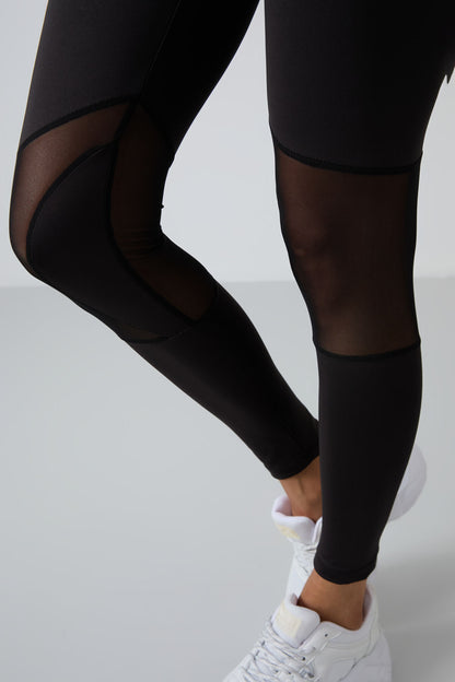 Black Polyester Flexible Standard Fit Performance Women's Tights Set - 95331