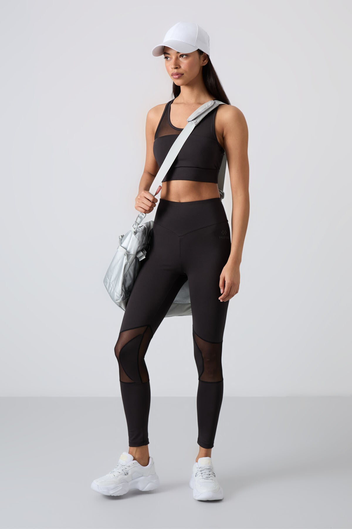 Black Polyester Flexible Standard Fit Performance Women's Tights Set - 95331
