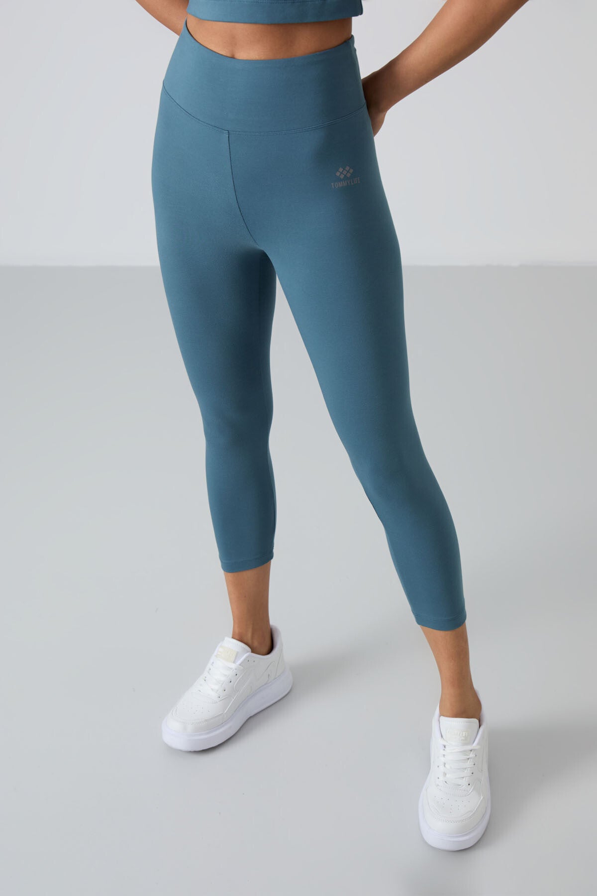 Forest Green High Waist Capri-Crop T-Shirt Slim Fit Women's Tights Set - 95285