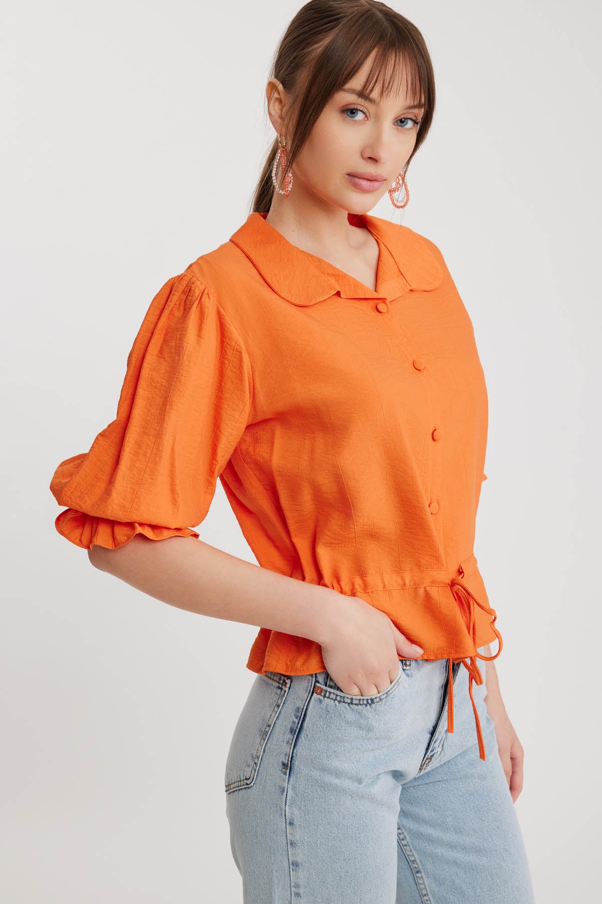 BABY COLLAR BLOUSE WITH WAIST TIES