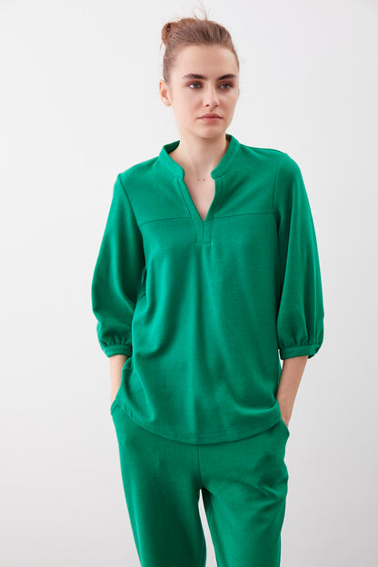 BABY COLLAR HALF-SLEEVE KNITTED BLOUSE