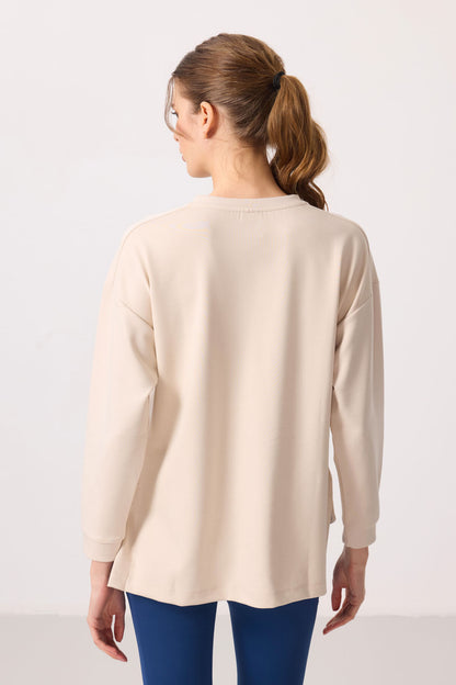 Soft Knit Textured O Collar Comfort Fit Women's Tunic Sweatshirt - 97305