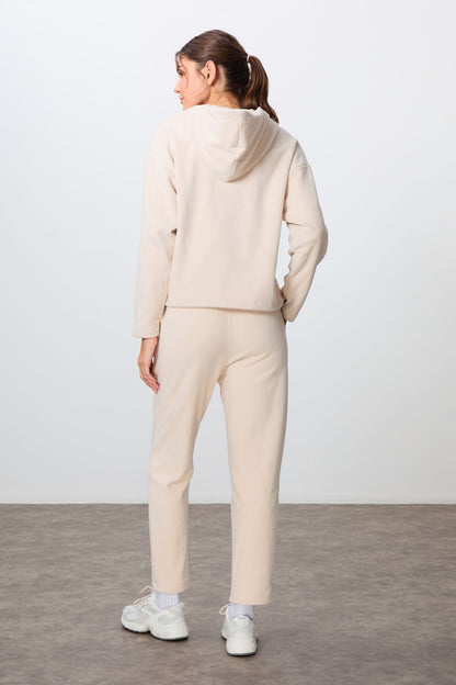 Thick Soft Textured Hooded Oversize Embroidered Fleece Women's Tracksuit Set -95338