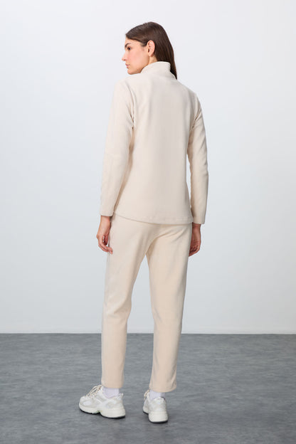 Thick Soft Textured High Collar Oversize Embroidered Fleece Women's Tracksuit Set -95339