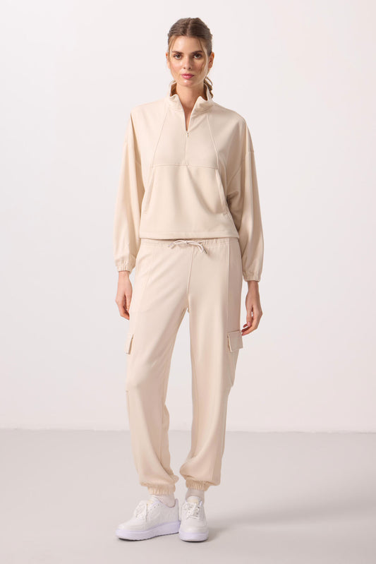 Soft Woven High Collar Hidden Zipper Oversize Women's Tracksuit Set - 95351