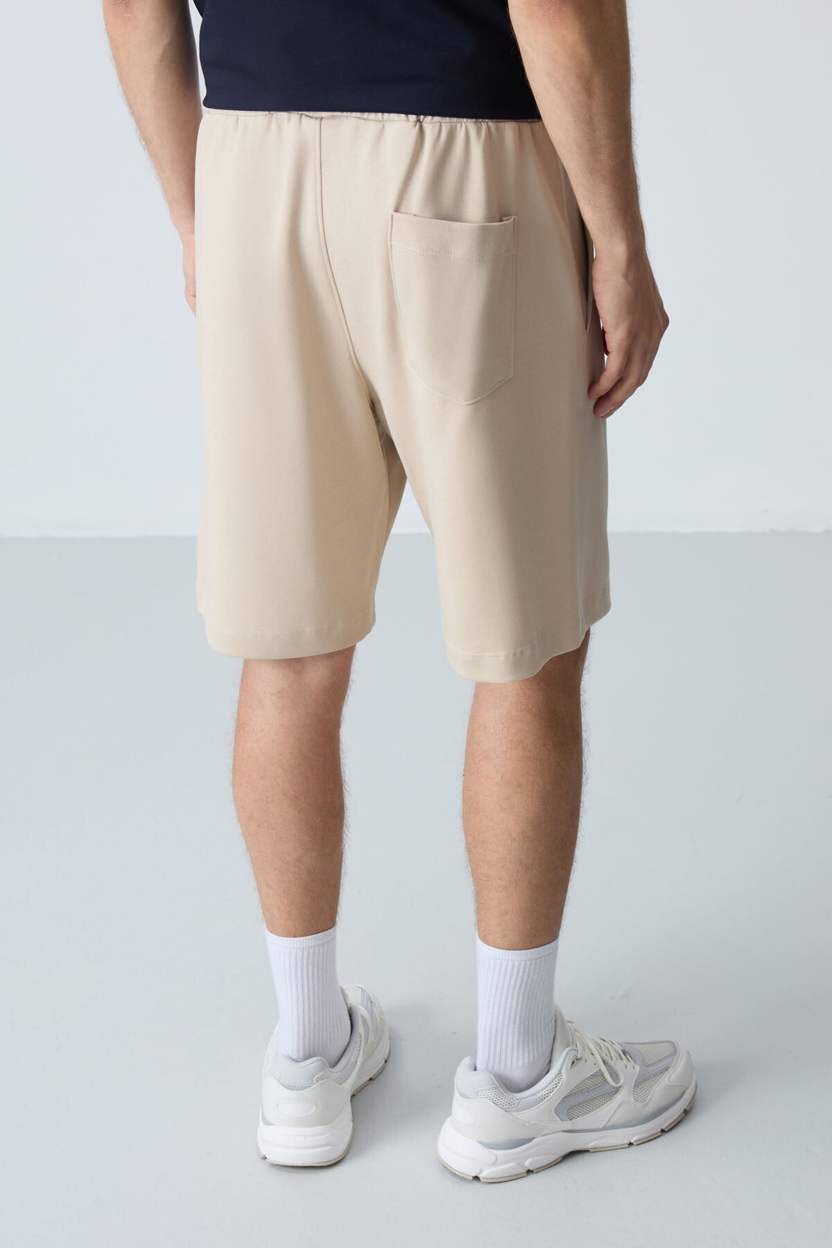 Cotton Thick Soft Textured Standard Fit Basic Men's Shorts - 81275