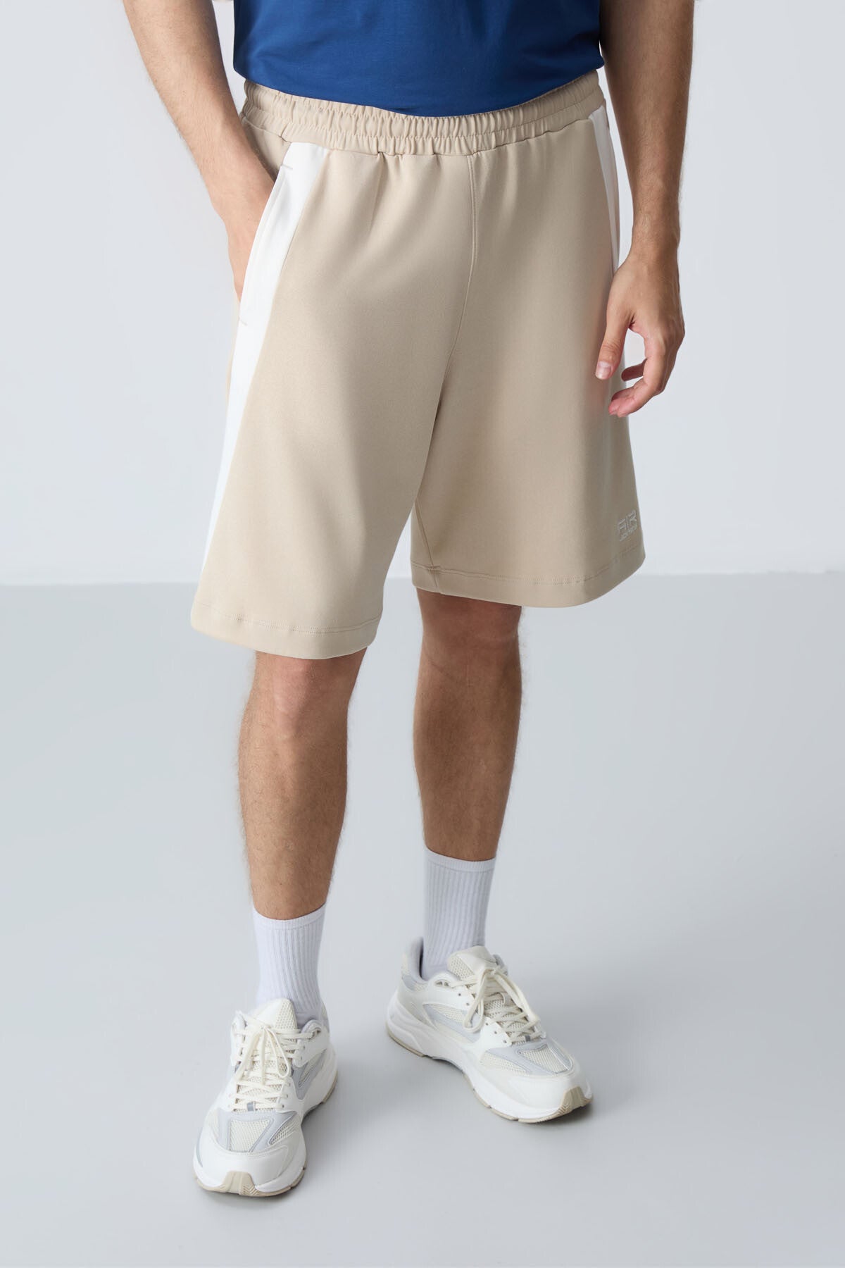 Cotton Thick Soft Textured Standard Fit Basic Men's Shorts - 81280