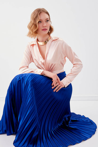 WAIST-PARTED CROP SATEN BLOUSE