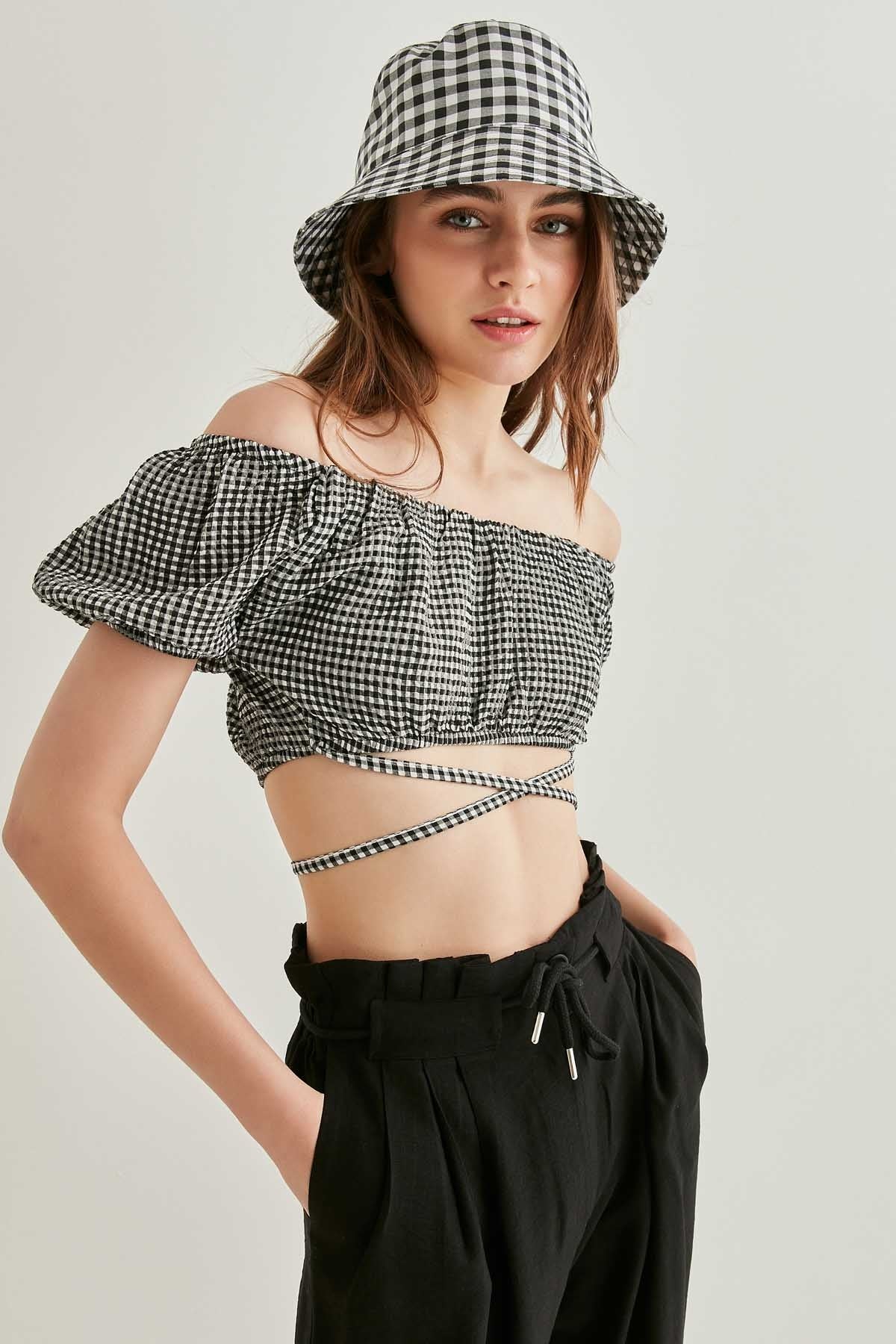 WAIST LACED MINI BLOUSE