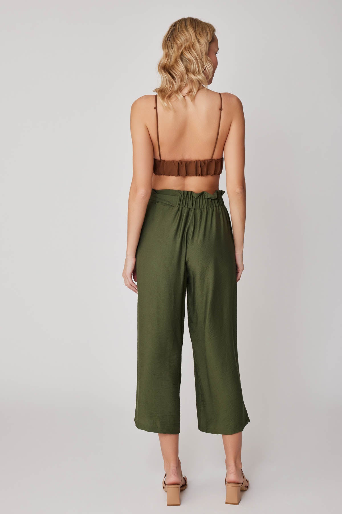 SIDE-BOW BELT WIDE-LEG CROP TROUSERS