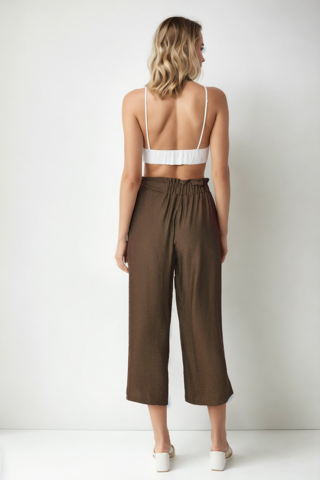 SIDE-BOW BELT WIDE-LEG CROP TROUSERS