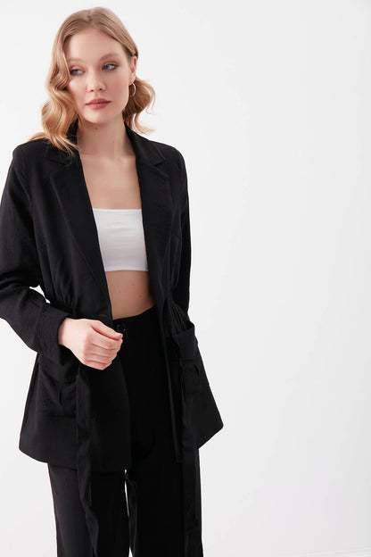 JACKET WITH WAIST TIE