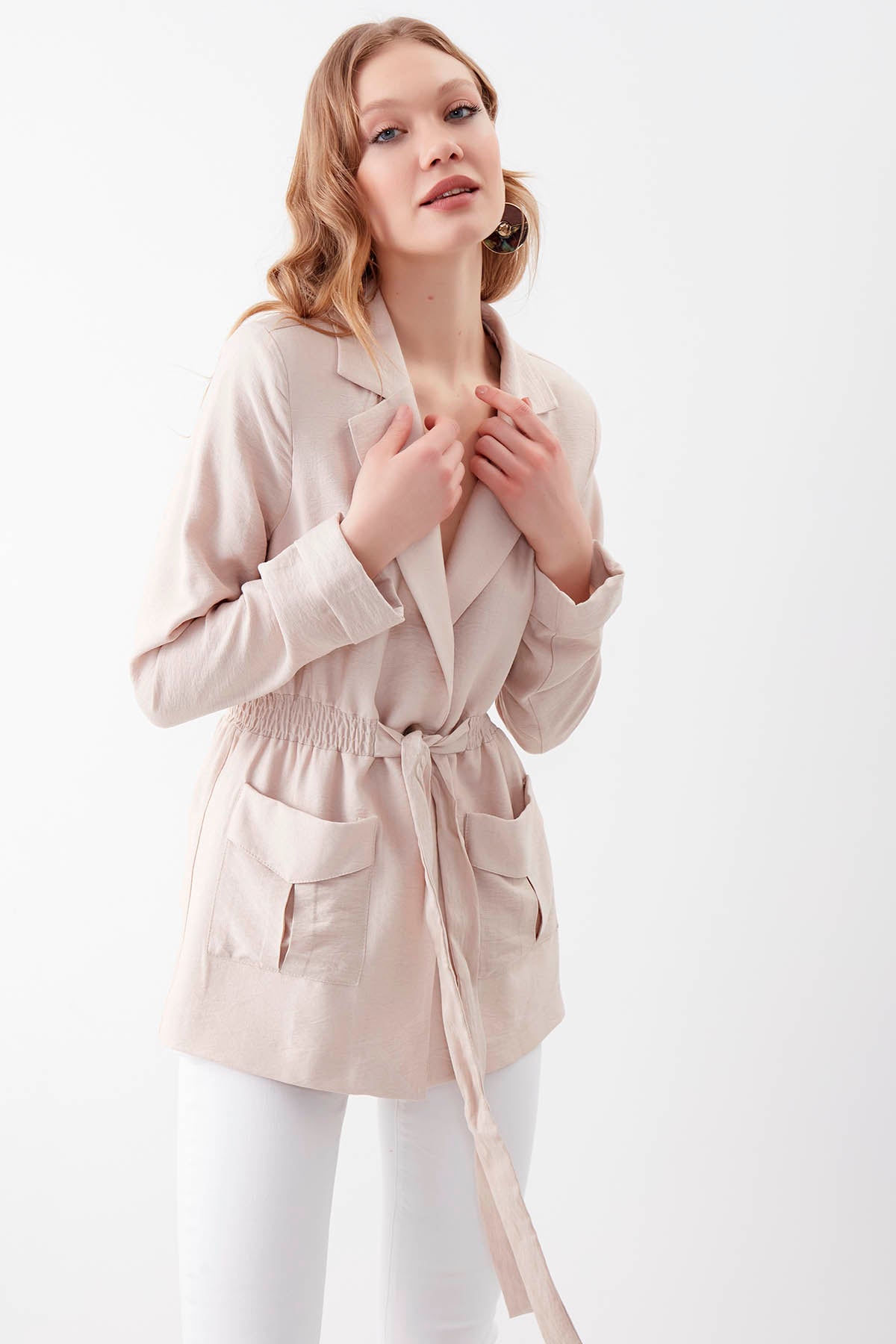 JACKET WITH WAIST TIE