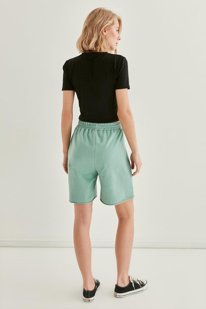 WAIST LACED SHORTS