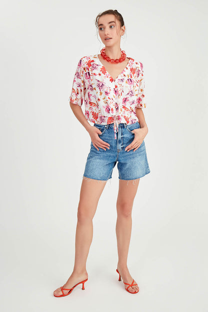 SALSA BLOUSE WITH FLOWER CLAD WITH WAIST BINDING