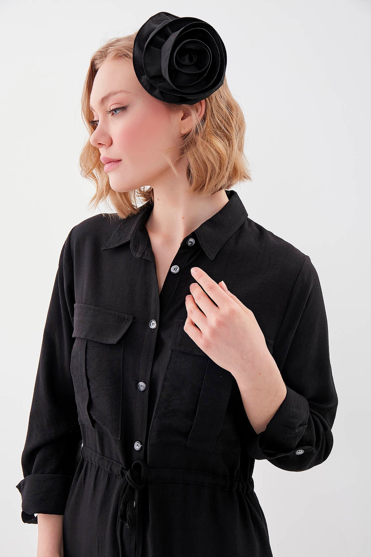DUAL POCKET SHIRT DRESS WITH TIE-UP