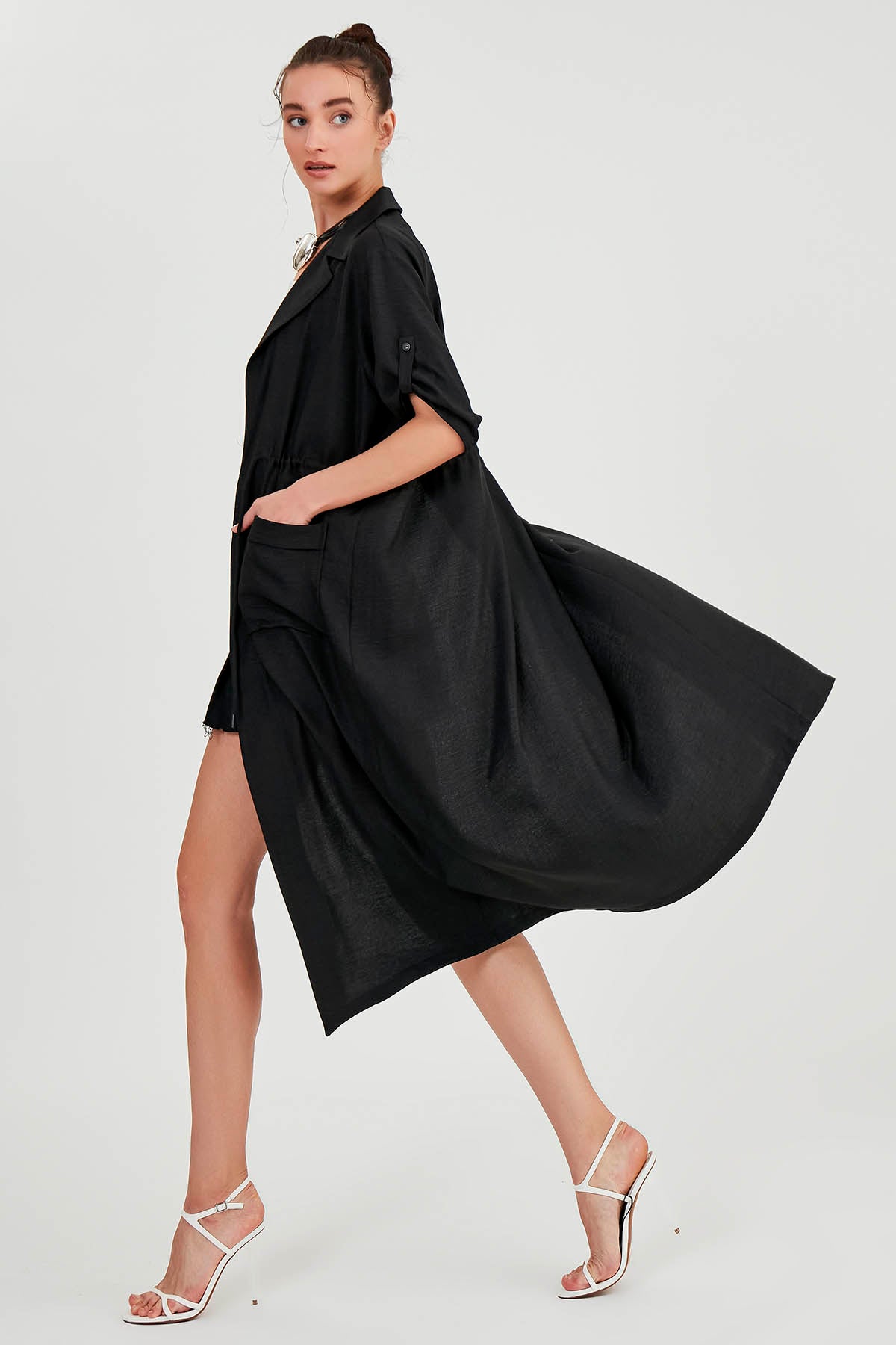 DOUBLE POCKET LOOSE CARDIGAN WITH WAIST TIE