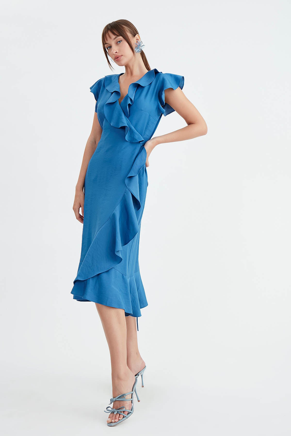 ELEGANT DRESS