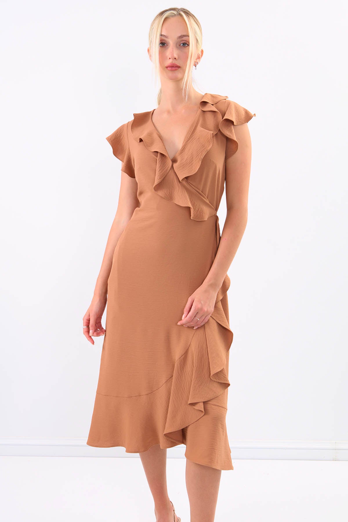 ELEGANT DRESS
