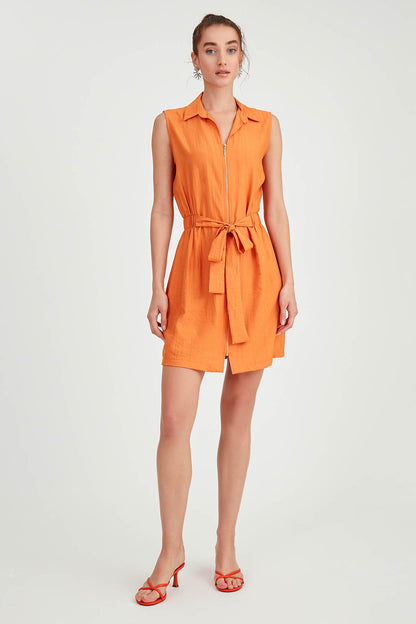SLEEVELESS DRESS WITH WAIST-STRAPPED FRONT
