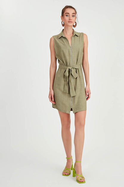 SLEEVELESS DRESS WITH WAIST-STRAPPED FRONT