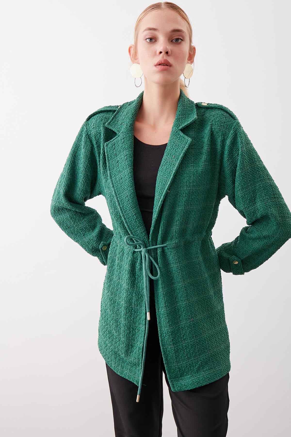 COMFORTABLE MID LENGTH JACKET