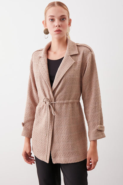 COMFORTABLE MID LENGTH JACKET