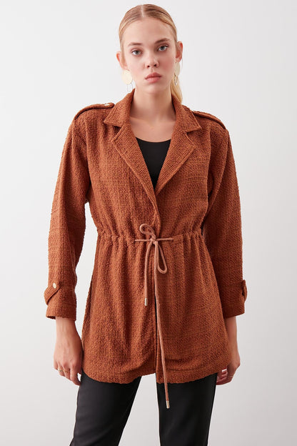 COMFORTABLE MID LENGTH JACKET