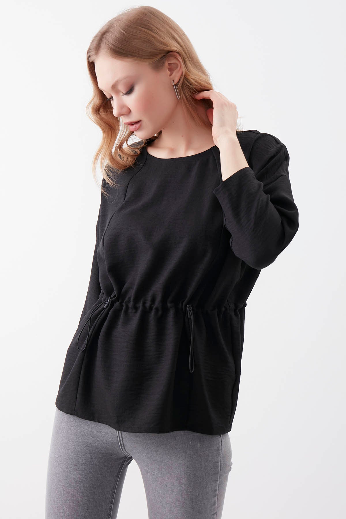 PLEATED BLOUSE