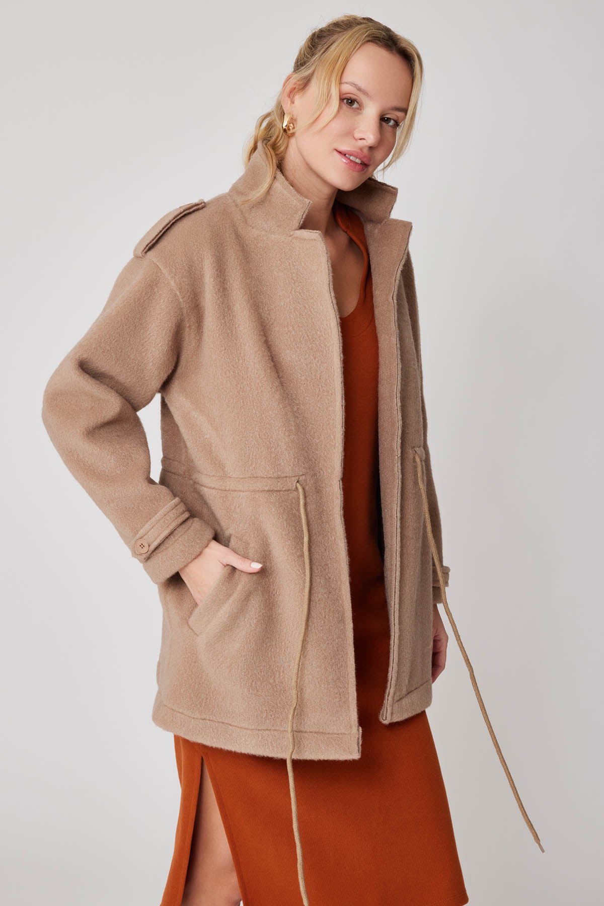 DRAWSTRING WAIST JACKET