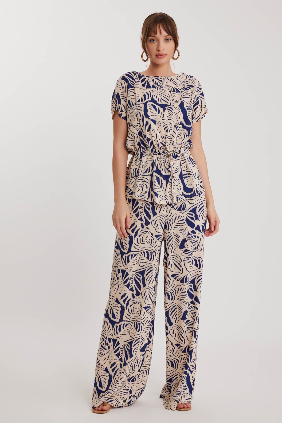 SHORT SLEEVE BLOUSE WITH PATTERN