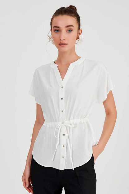 LOOSE BLOUSE WITH RUCKLEBAR BUTTONS