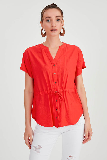 LOOSE BLOUSE WITH RUCKLEBAR BUTTONS