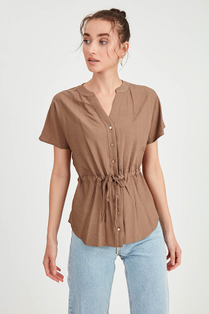 LOOSE BLOUSE WITH RUCKLEBAR BUTTONS