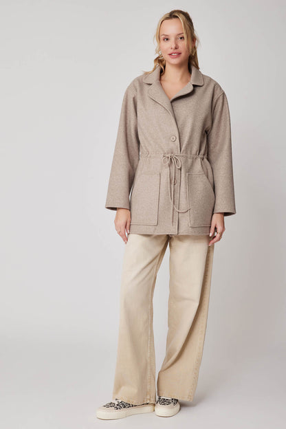 JACKET WITH WAIST-TWISTED FRONT BUTTON POCKET
