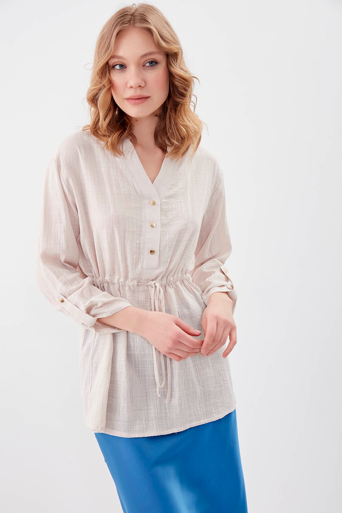 PLEATED LOOSE BLOUSE