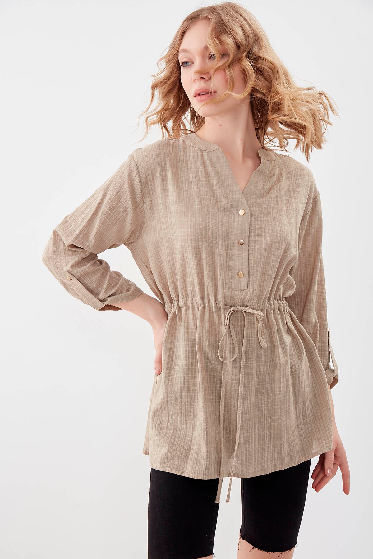 PLEATED LOOSE BLOUSE