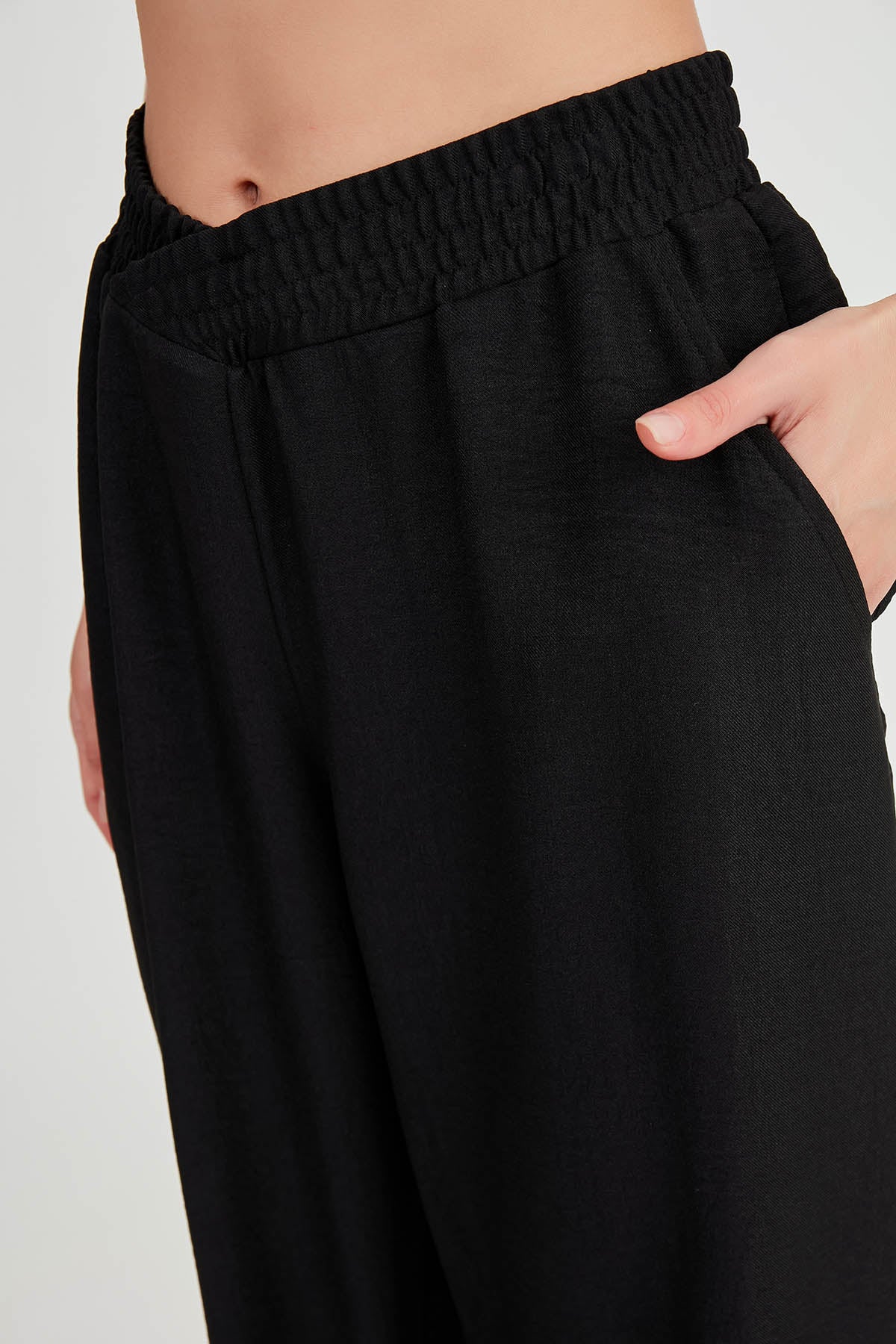 DIAGONAL TROUSERS WITH ELASTANE WAIST