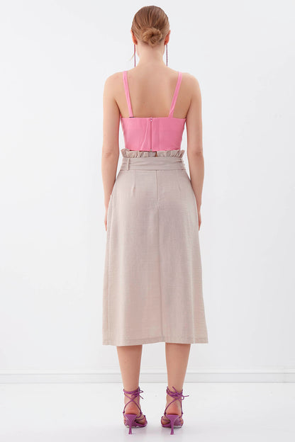 SKIRT WITH FRILLY ARCH