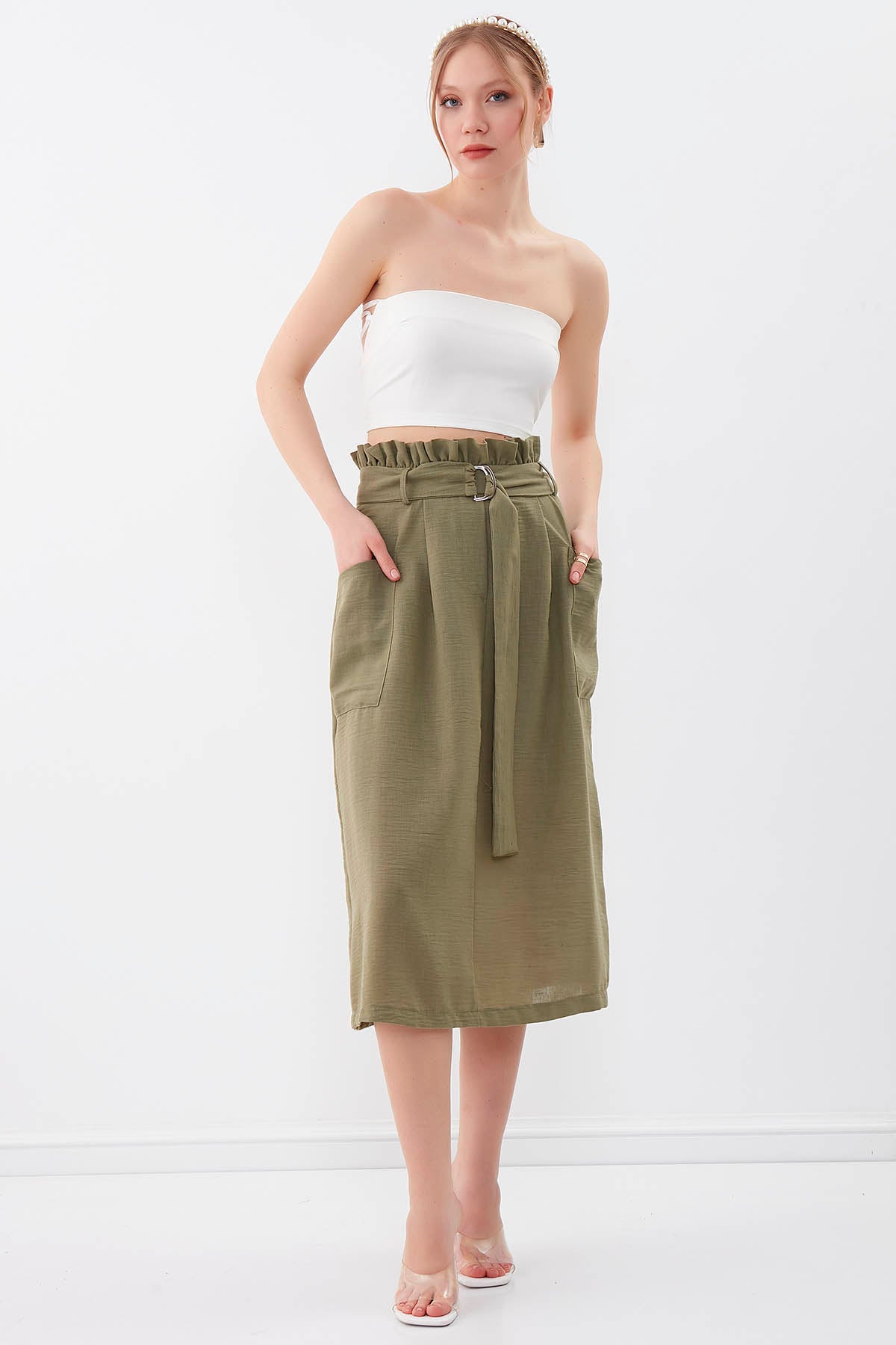 SKIRT WITH FRILLY ARCH