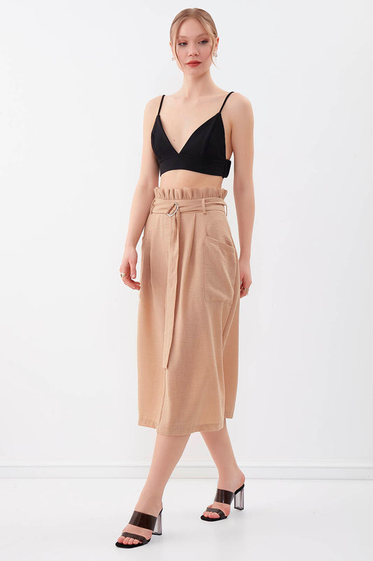 SKIRT WITH FRILLY ARCH