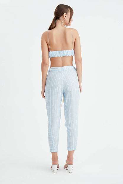 ARCHED CROP TROUSERS