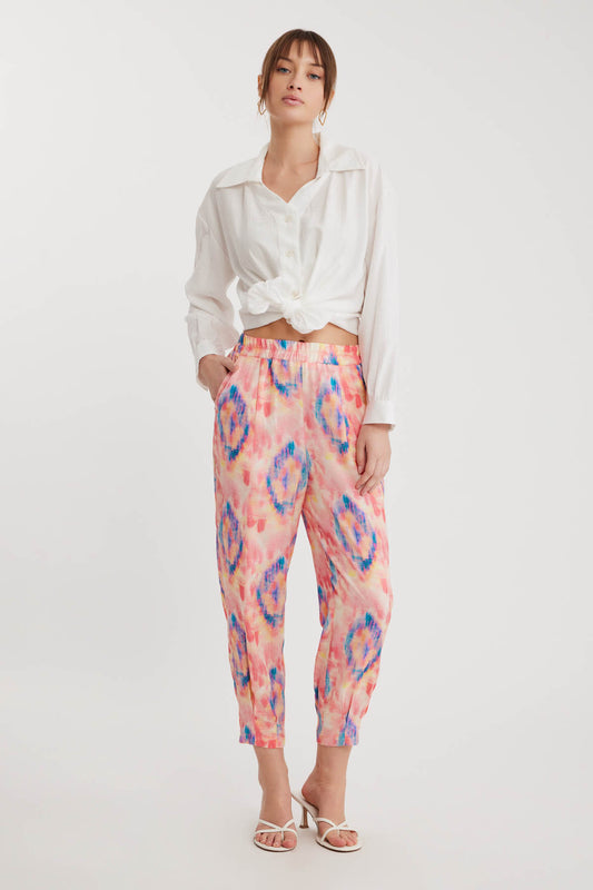 TROUSERS WITH ELASTANE PATTERNED PLEATED