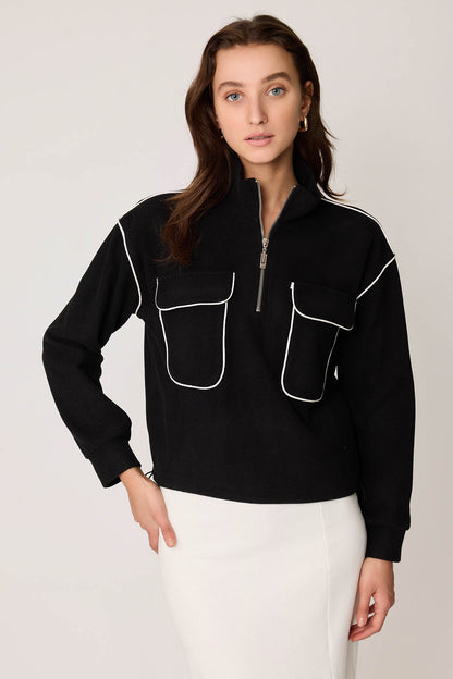 STEEP COLLAR BLOUSE WITH RUBBER CAP POCKET