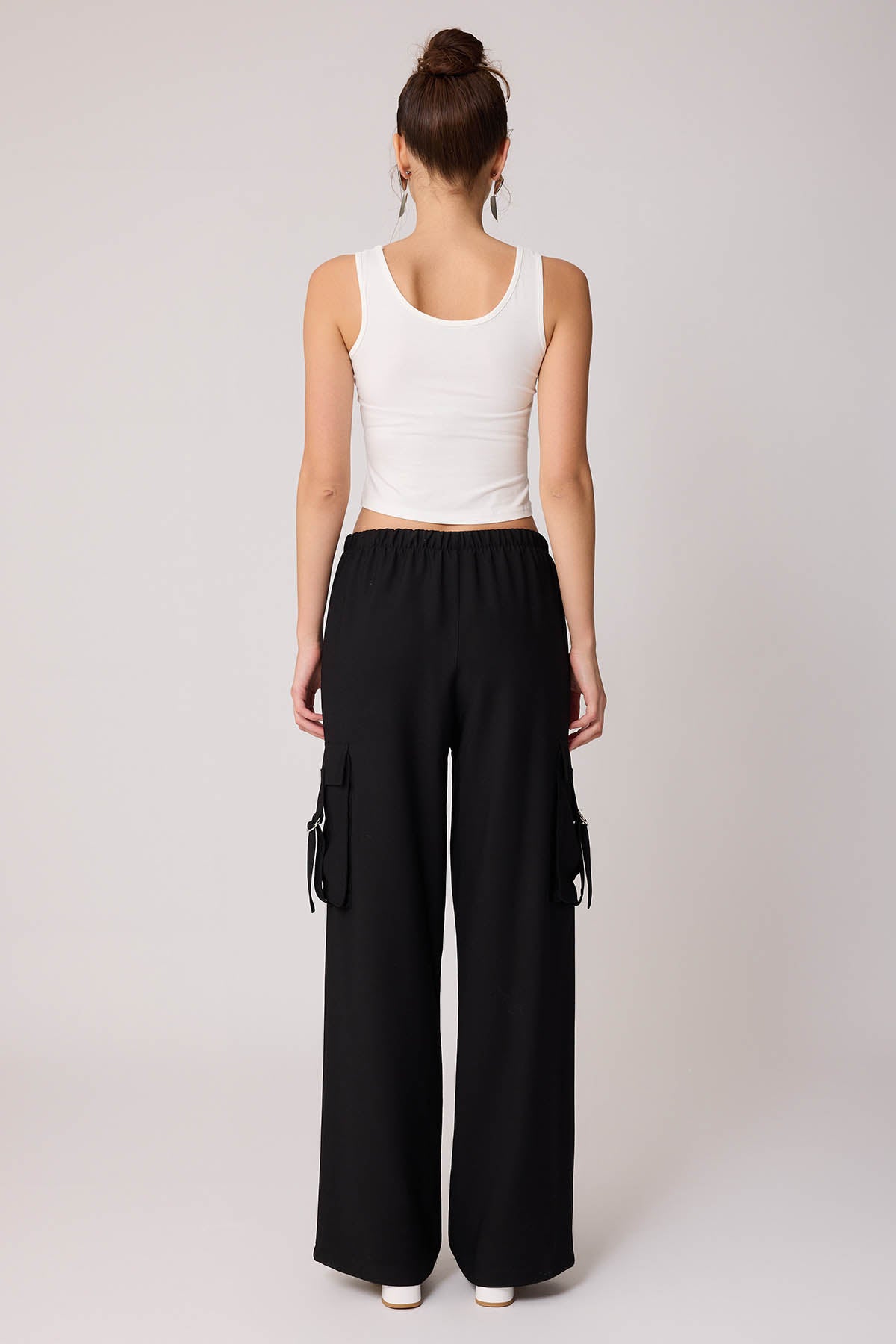 CARGO POCKET TROUSERS WITH ELASTANE WAIST