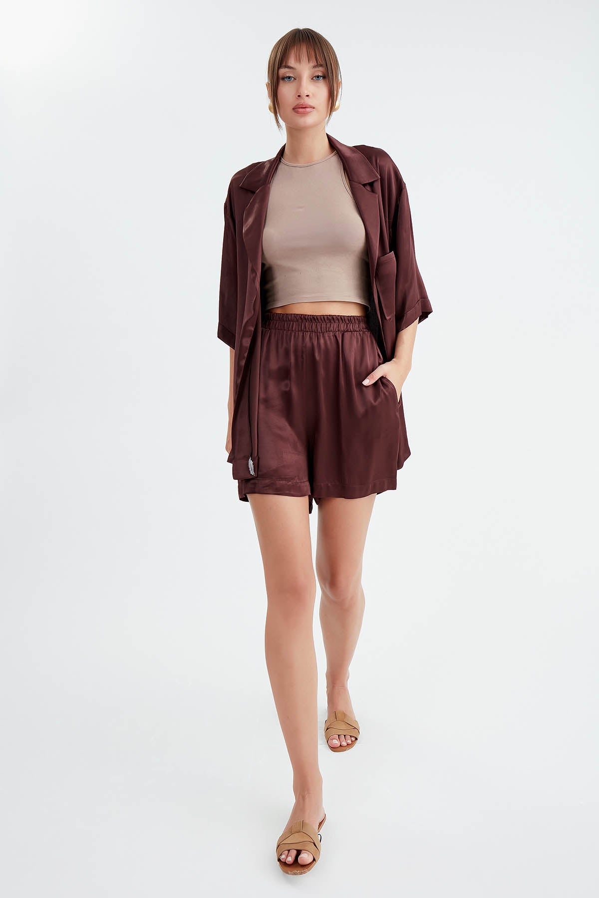 BRIGHT SATEN SHORTS WITH ELASTANE WAIST