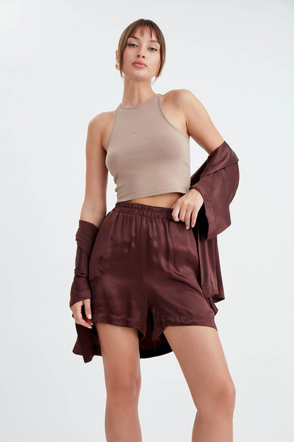 BRIGHT SATEN SHORTS WITH ELASTANE WAIST