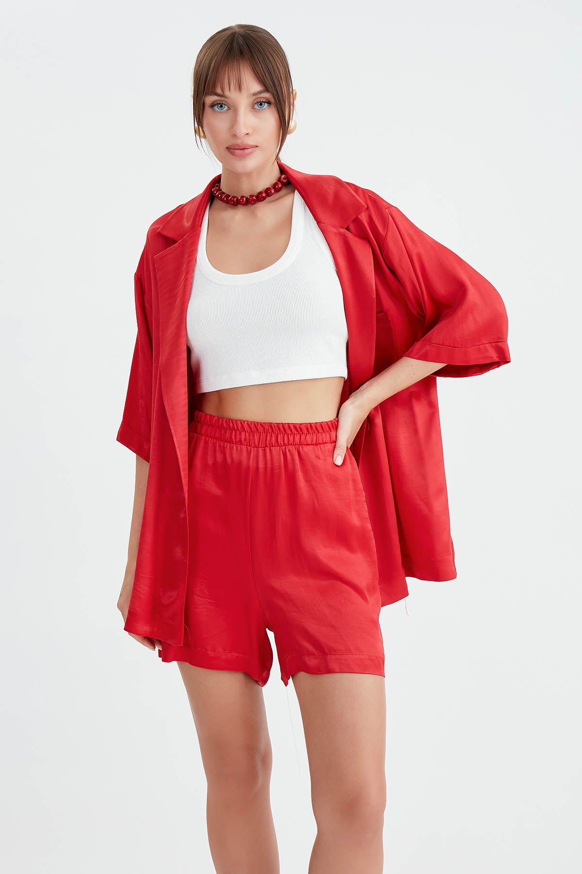 BRIGHT SATEN SHORTS WITH ELASTANE WAIST