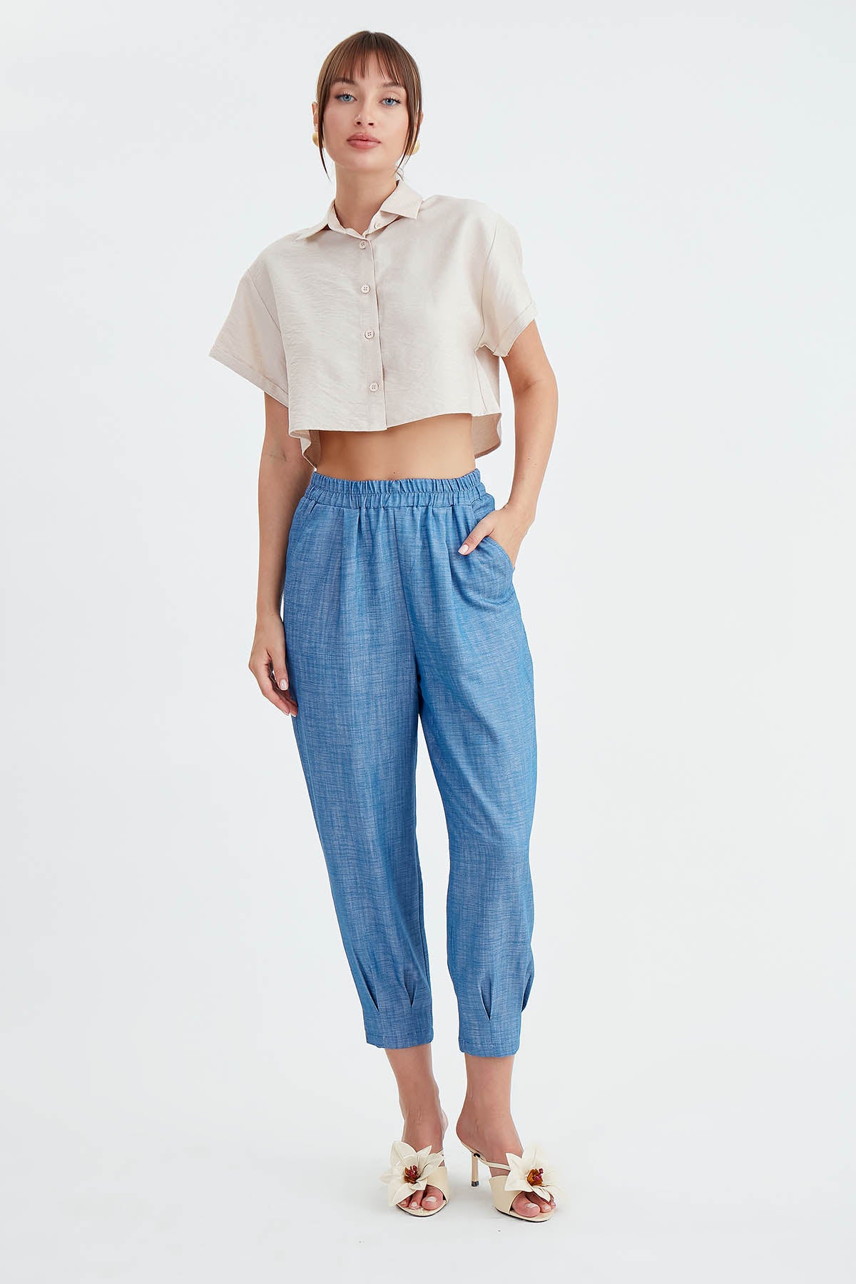 CROP PLEATED BELGIAN TROUSERS WITH ELASTANE WAIST
