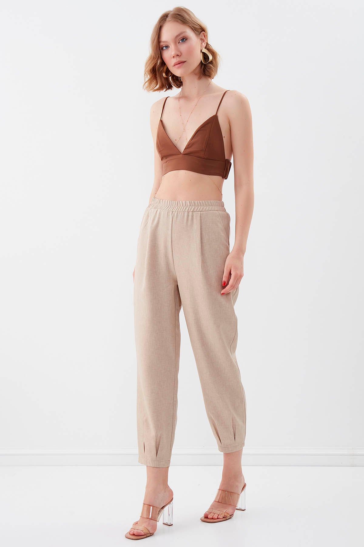 DIAMOND PLEATED HIGH-WAIST TROUSERS